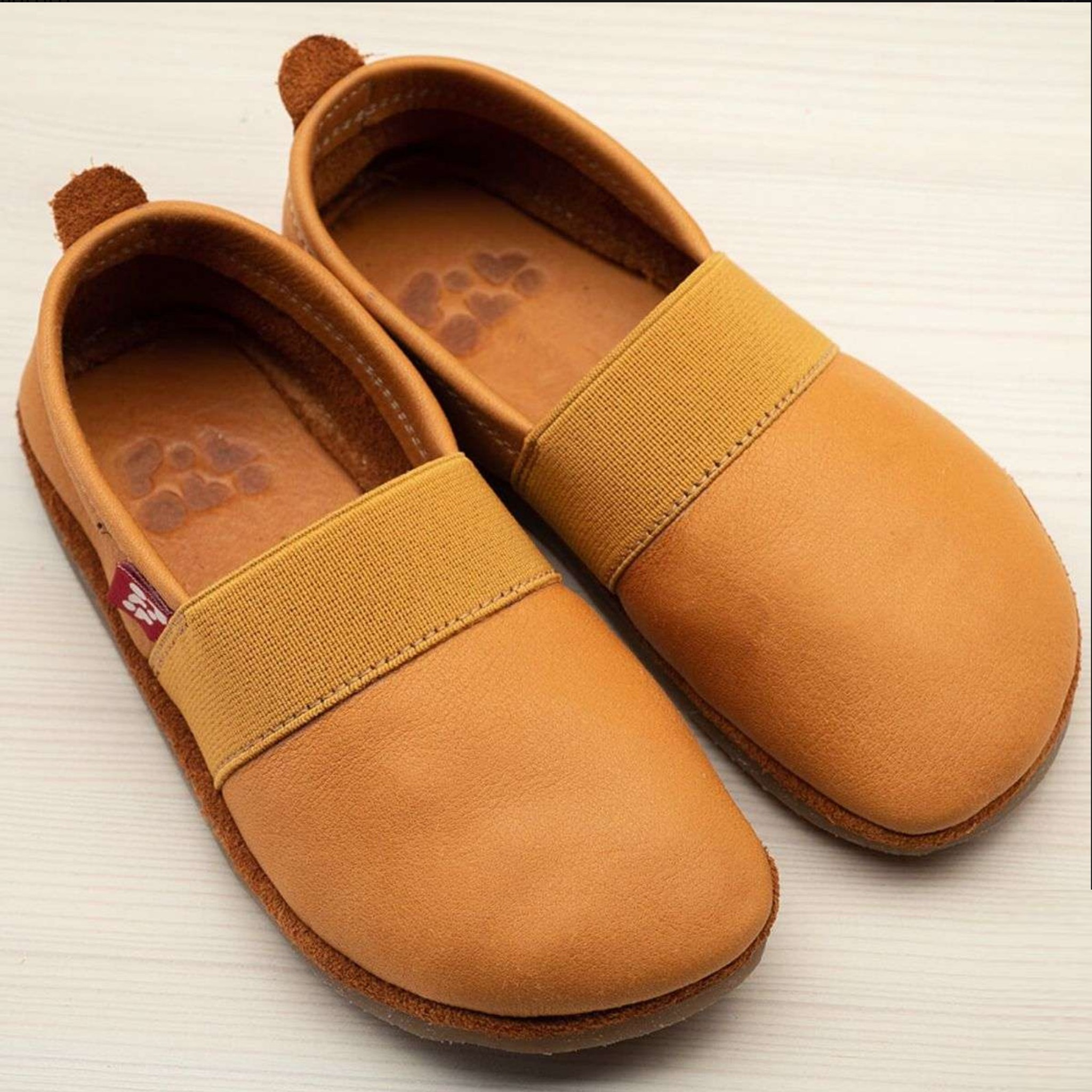 Slippers Elastico Leather Red  POLOLO – ecological children's shoes