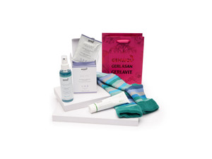 HEALTH Refreshing Holiday Gift Set