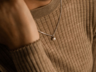Silver White Pearl Necklace - 6 mm Silver White Pearl Necklace - 6 mm