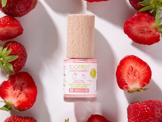 Strawberry Pink Bio-based Nail Polish - 10 ml Strawberry Pink Bio-based Nail Polish - 10 ml