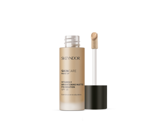 Vitamin C Brightening Matte Foundation - #01 - 30ml Vitamin C Brightening Matte Foundation - #01 - 30ml