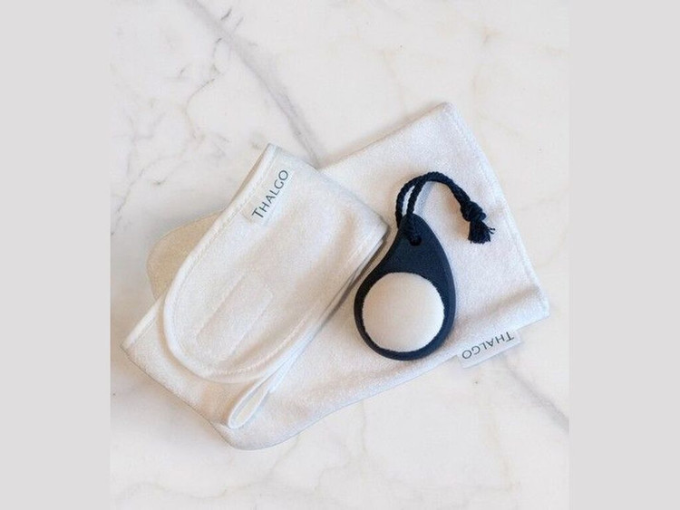 Gentle Cleansing Brush - 1 Brush Gentle Cleansing Brush - 1 Brush