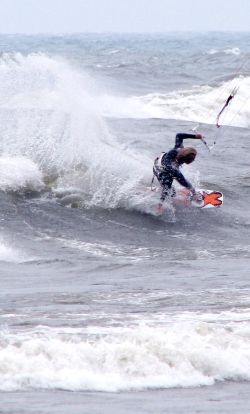 The Back Hand Drag in kiteboarding