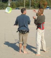 learning to fly a trainer kiteboarding kite