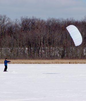 Snow kiting with a trainer power kite