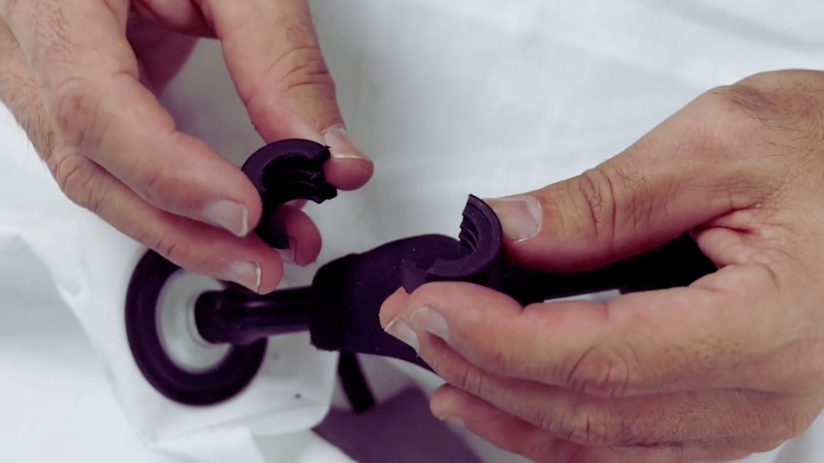 2026 Cabrinha Airframe System | How to Remove and Replace the Clips