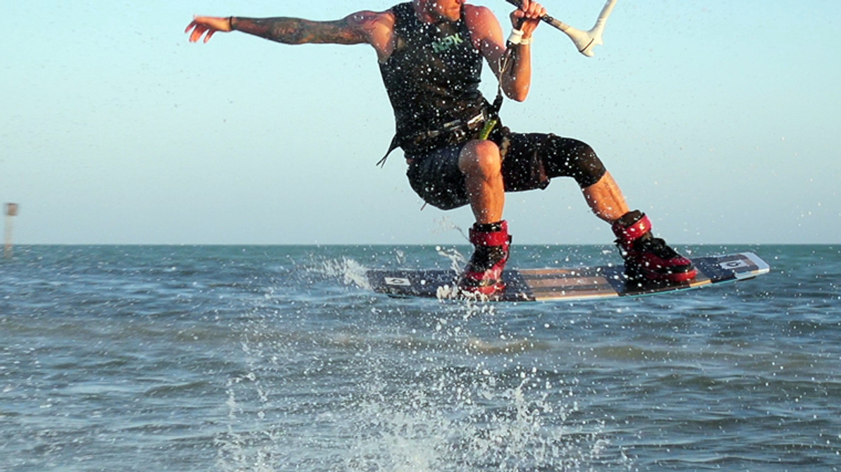 Kiteboarding - How to pop unhooked 