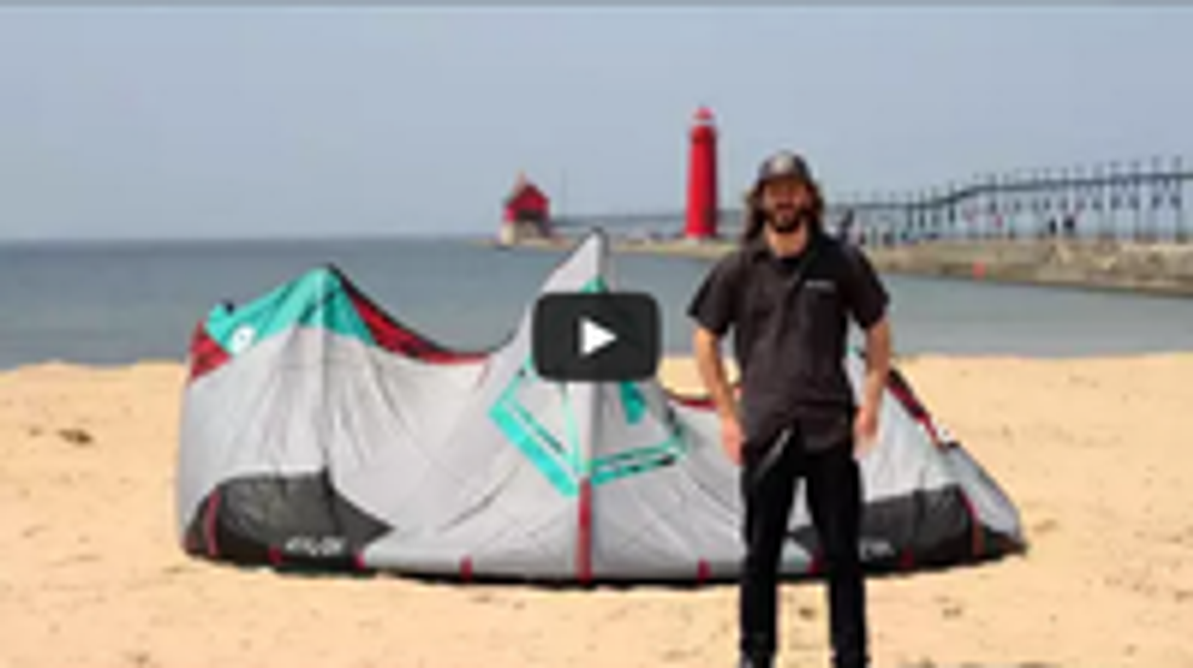 Tucker Reviews: 2015 Airush Razor Kiteboarding Kite