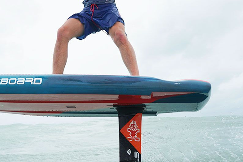 スターボード STARBOARD 2021 / ウイングボード WINGBOARD 5.8×25 (88L) CARBON ウイングフォイルボード・WING FOILBOARD 中古ボード Starboard WingBoard Blue Carbon 5'8