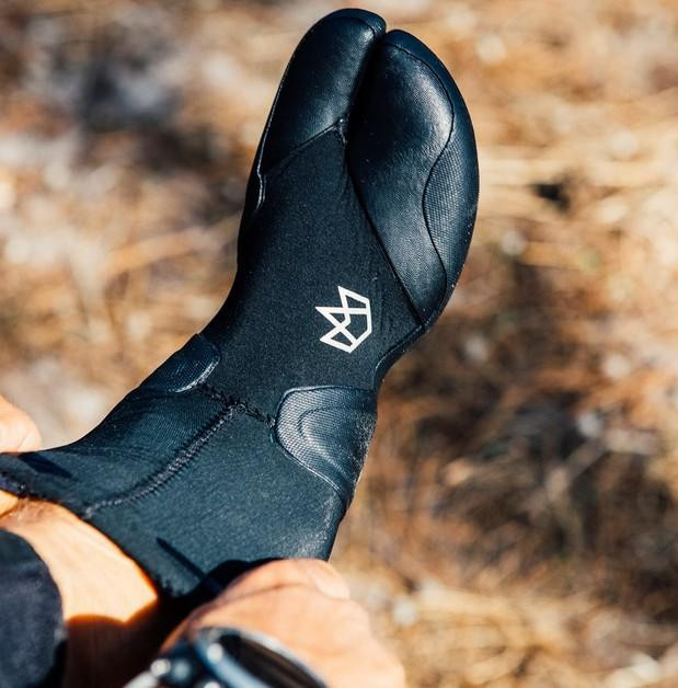 2022 Manera X10D 3mm Split Toe Boots - MACkite Boardsports Center