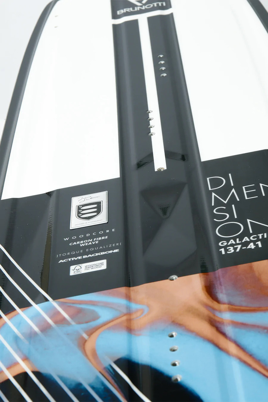 Brunotti Dimension+G10Fins Uni Kiteboard