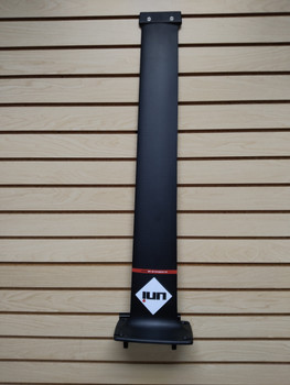 Uni HM Race Carbon Mast / 830 - Open Box