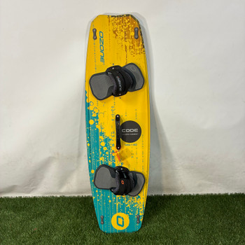 Code V5 Twintip / 135cm - 2025 - 2026 KoGL Demo