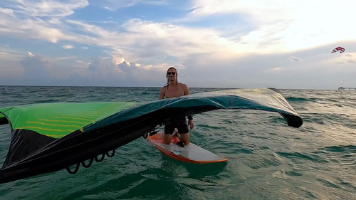 Wing SUP Group lesson