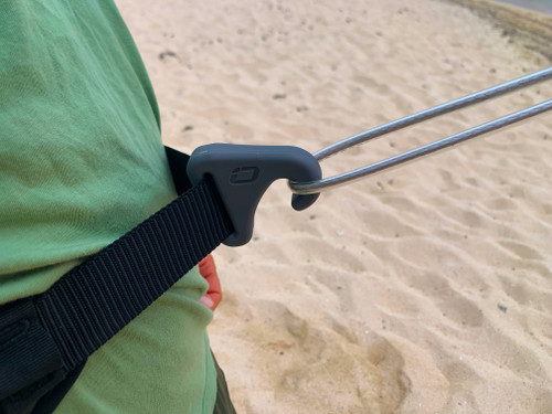 2026 Ozone Parawing Stash Harness - Hook on Beach