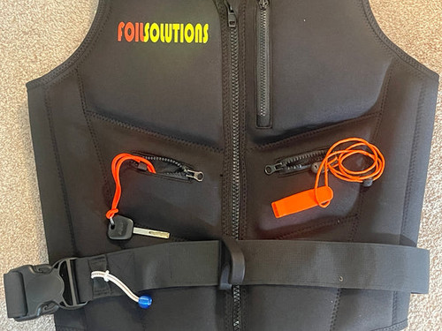 EFS Retracting Leash & Impact Vest Combo Kit