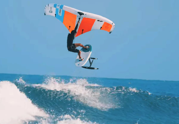 2025 Cabrinha Mantis Wing