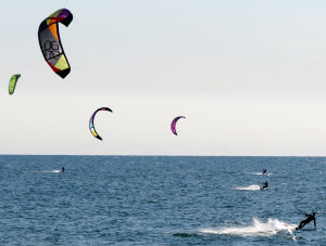 kiteboarding with the Best TS and other lightwind kites