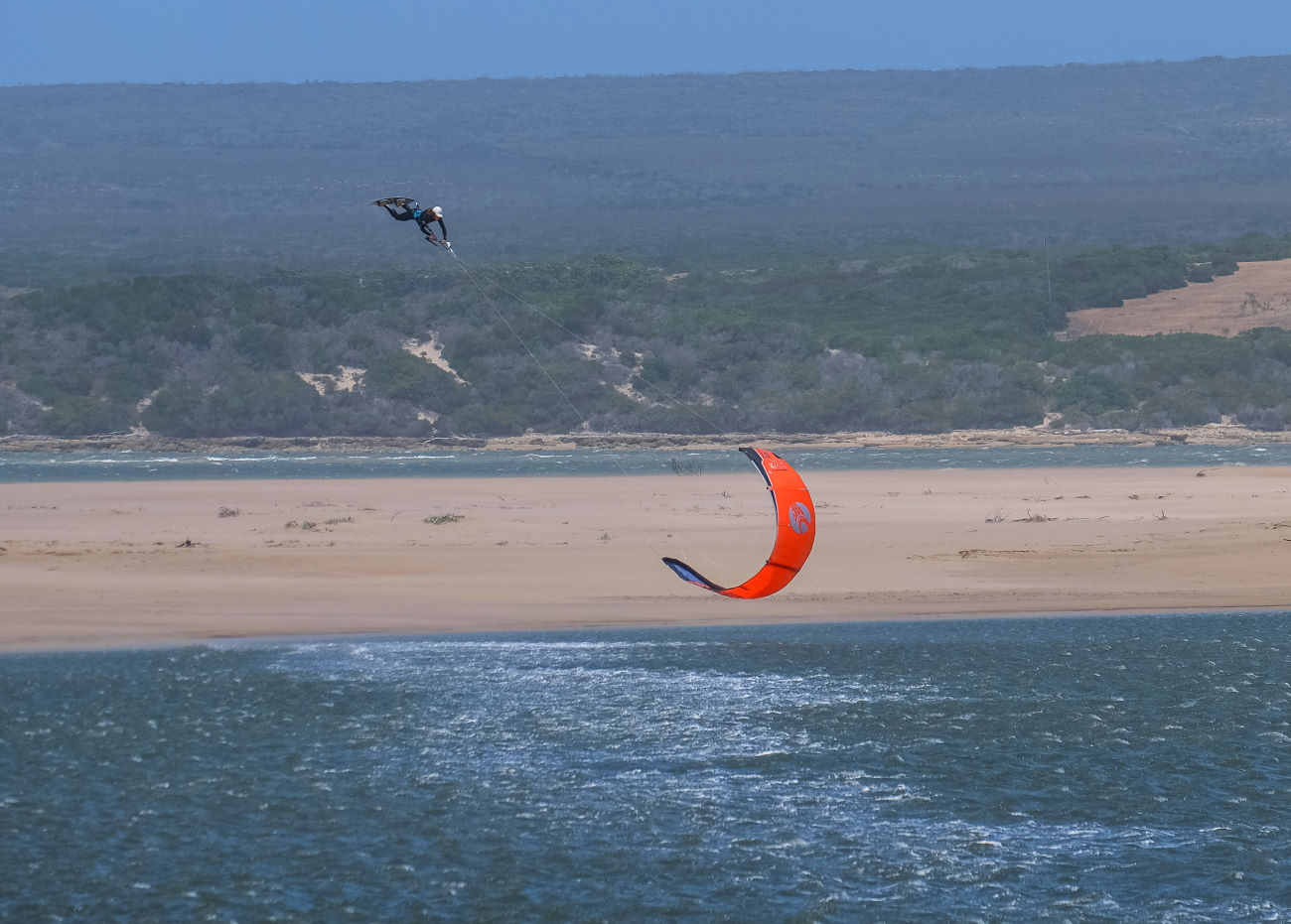 02 Cabrinha FX2 Kiteboarding Kite