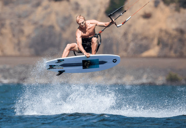 2021 Duotone Whip SLS Kite-Surfboard 2021 Duotone Whip SLS Kite-Surfboard