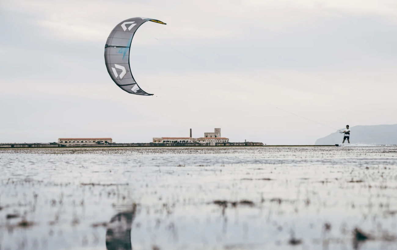 Duotone Juice D/LAB Kiteboarding Kite