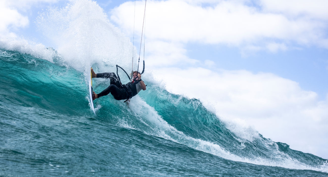 2022 Duotone Whip D/LAB Kite Surfboard