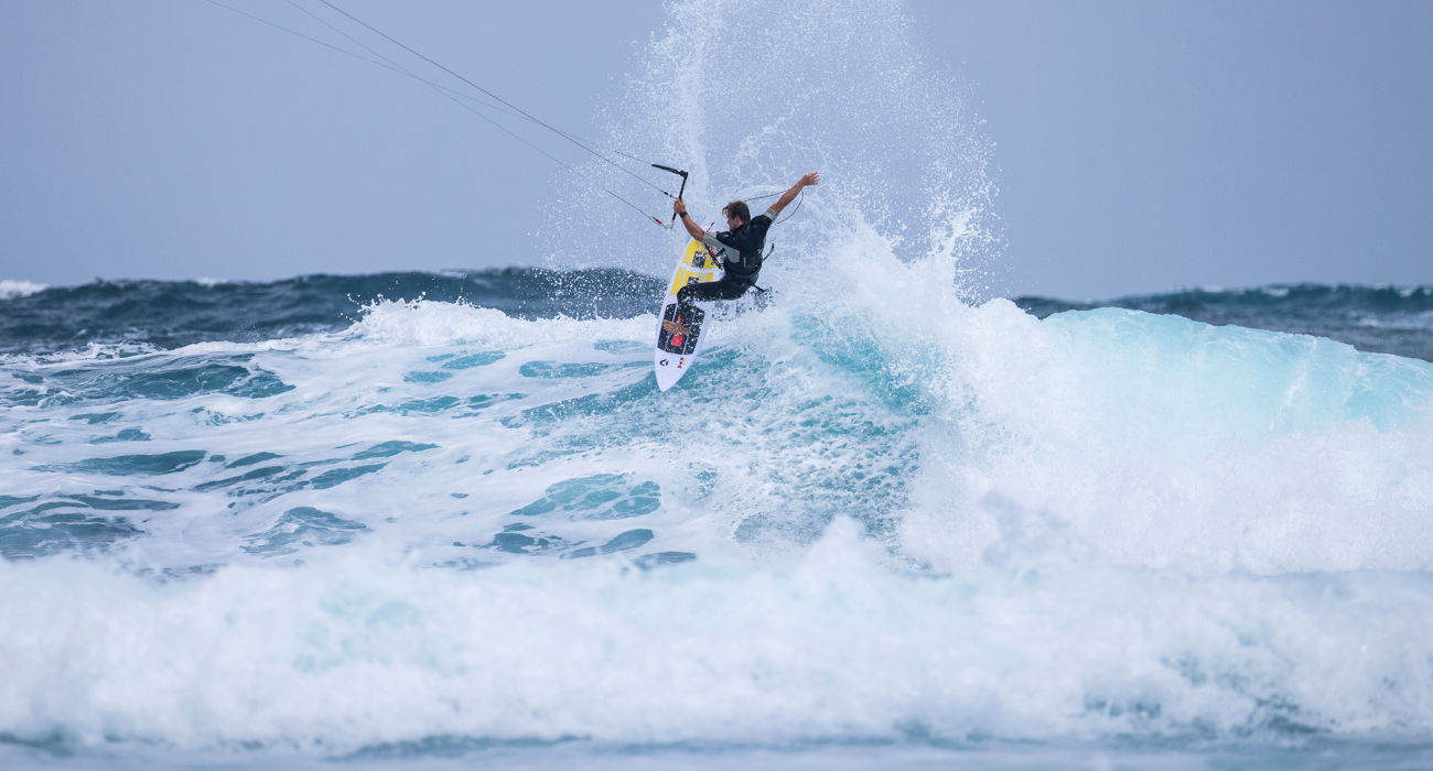 2022 Duotone Whip D/LAB Kite Surfboard