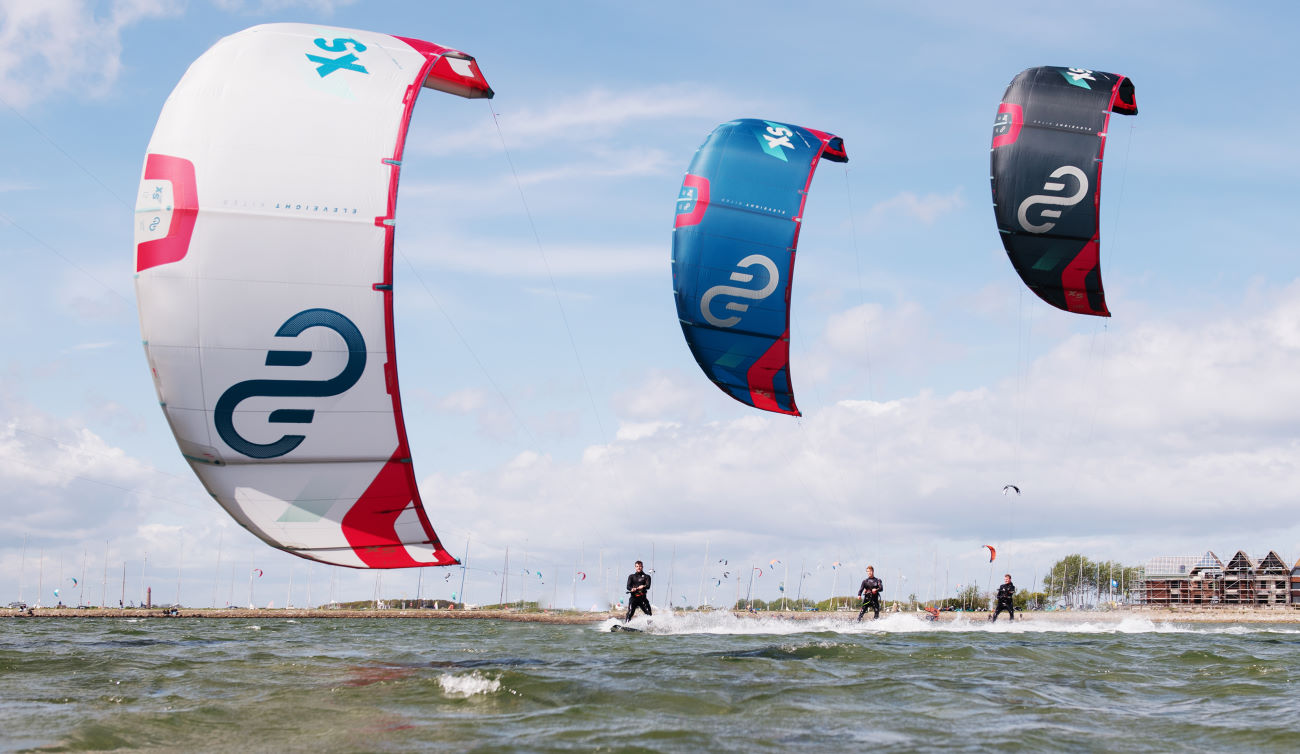 2022 Eleveight XS V2 Kiteboarding Kite 2022 Eleveight XS V2 Kiteboarding Kite