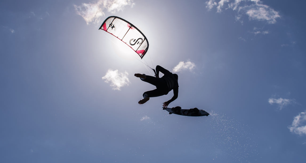 2022 Eleveight XS V2 Kiteboarding Kite 2022 Eleveight XS V2 Kiteboarding Kite