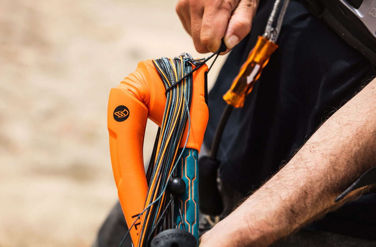 Flysurfer Force Control Bar