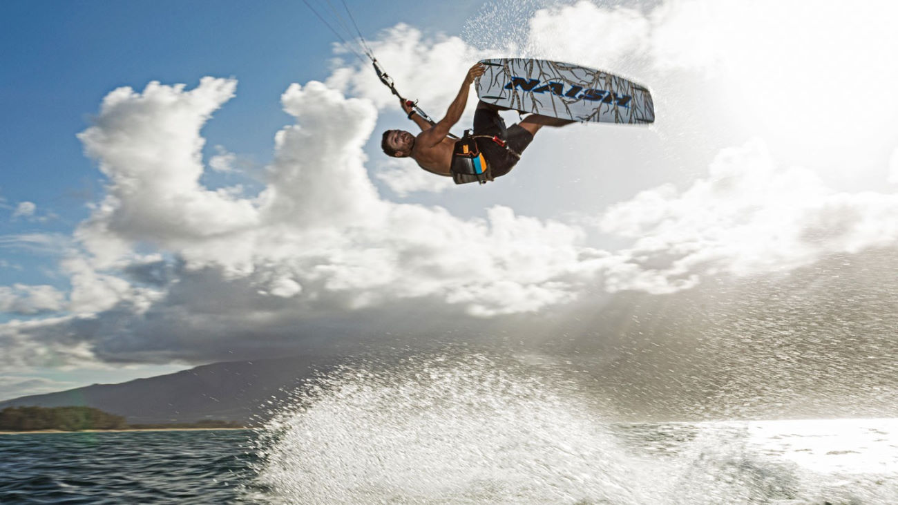 Naish S26 Traverse Ewan Jaspan Pro Twintip Kiteboard