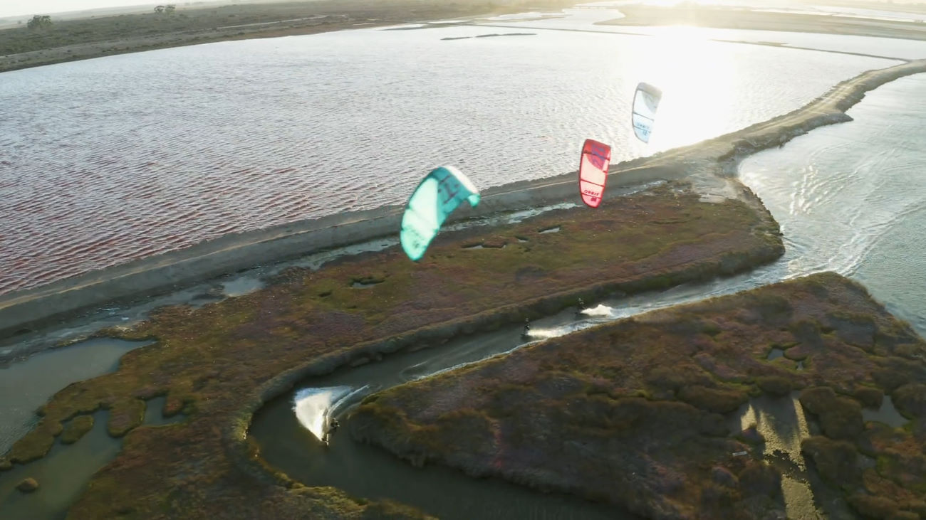 2022 North Astra Twintip Kiteboard