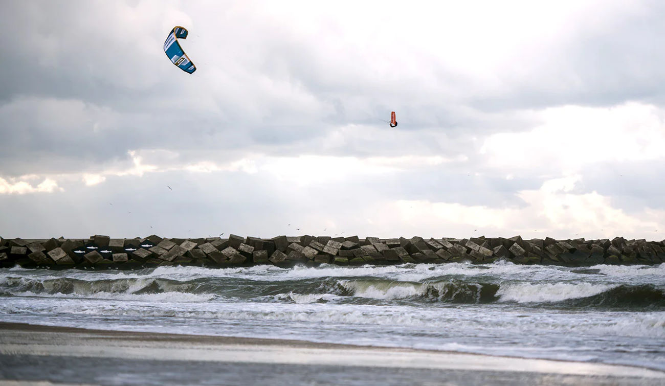 2022 Ocean Rodeo Rise A Series - Aluula Kite
