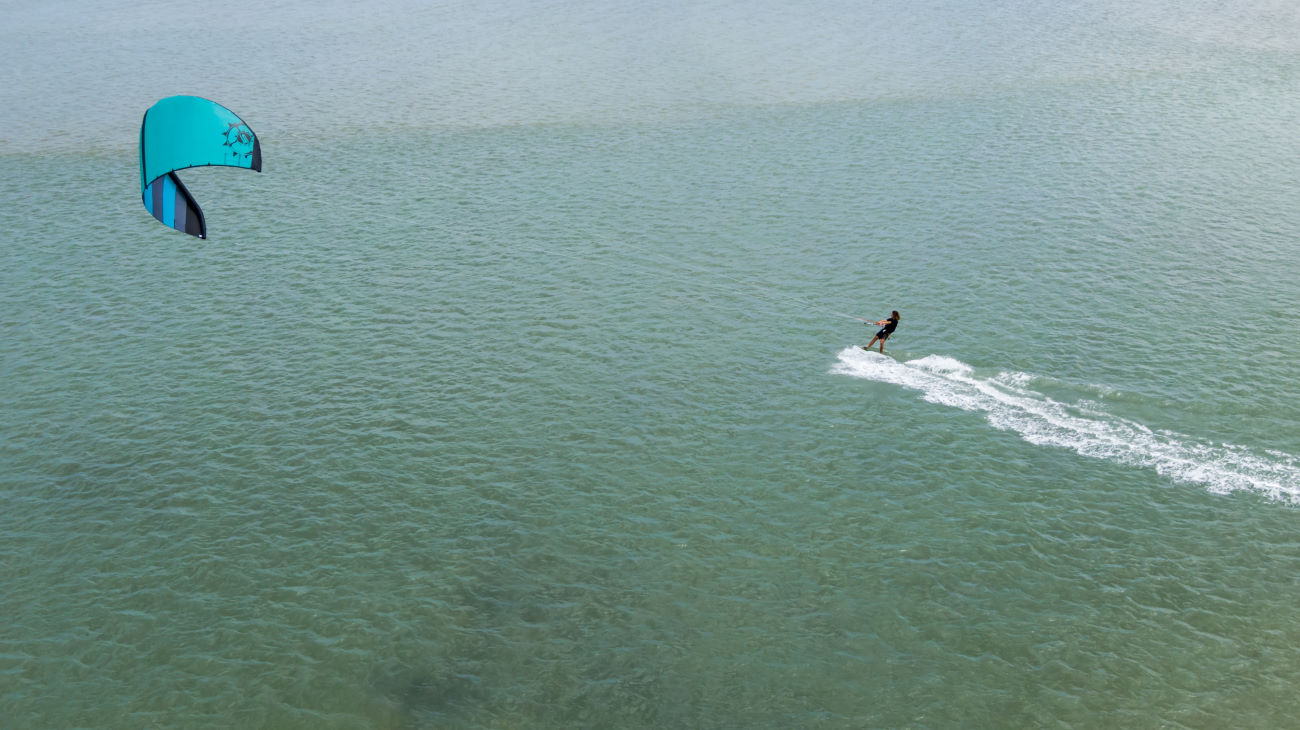 2020 Slingshot Ghost V1 Kiteboarding Kite 2020 Slingshot Ghost V1 Kiteboarding Kite