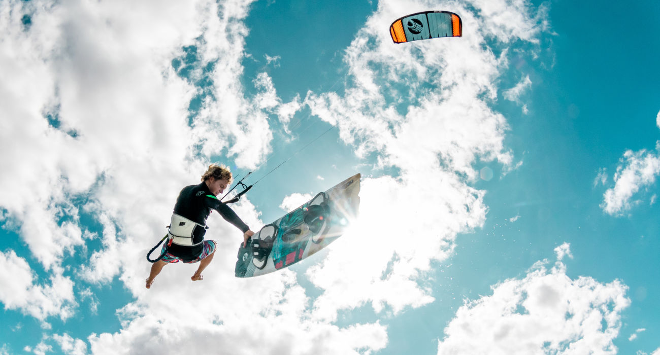 Switchblade Board Grab