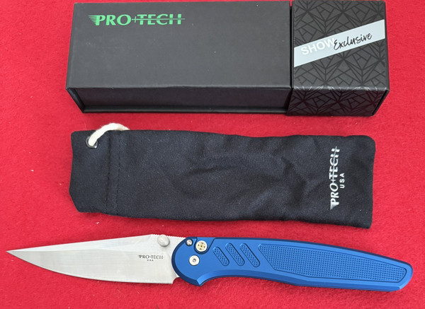 Pro-Tech Avalon Button Lock Pocket Knife, MagnaCut, Blue