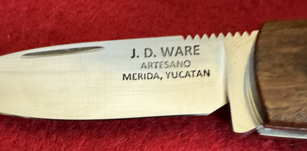 J.D. WARE CUSTOM SLIPJOING FOLDING GENTLEMAN'S KNIFE & LEATHER POUCH