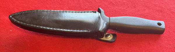 GERBER MARK 1 DAGGER BOOT KNIFE W/SHEATH, S.N. 036088, PORTLAND OR USA
