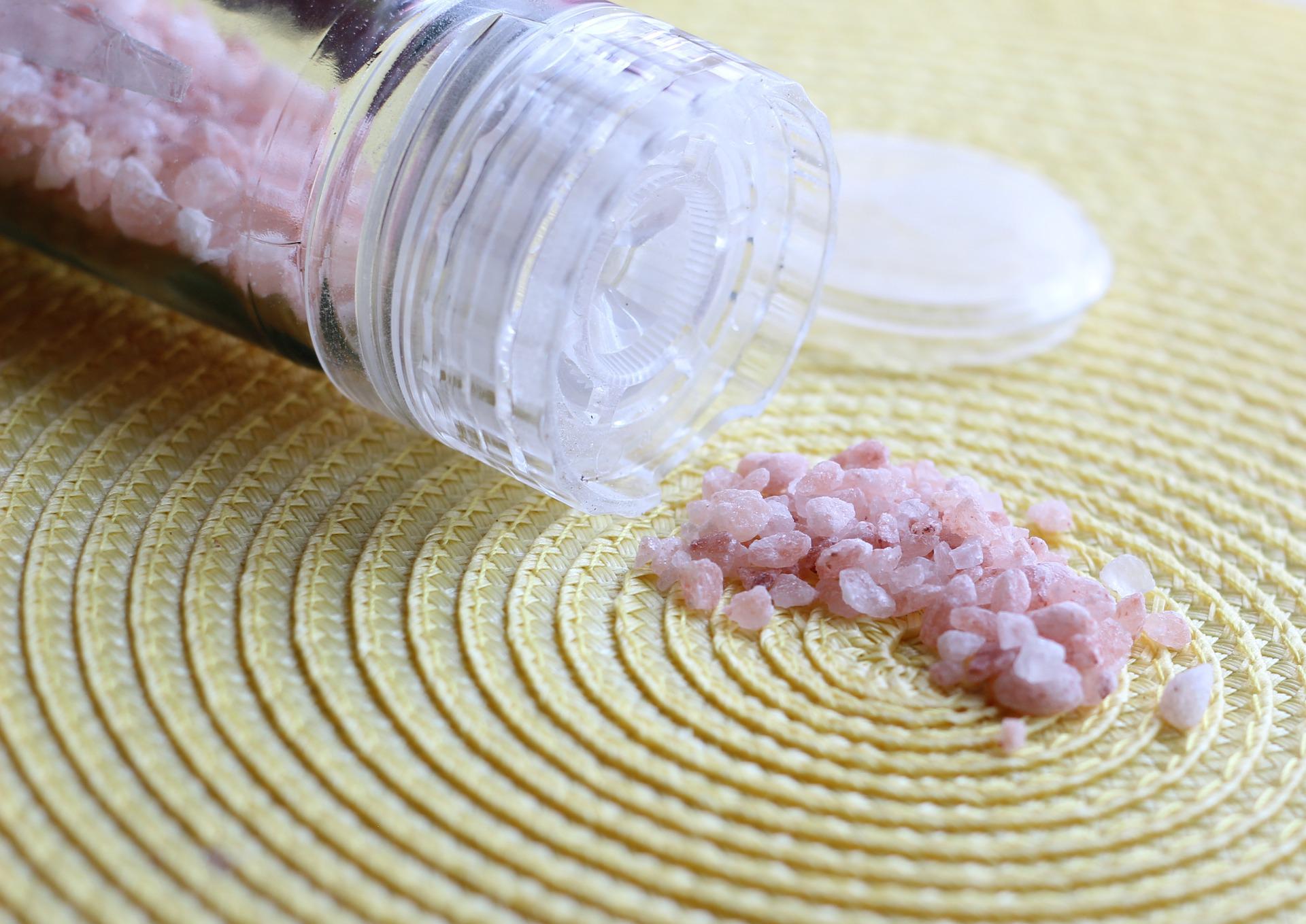 Himalayan Pink Salt What is Himalayan Salt, Health Benefits & Uses