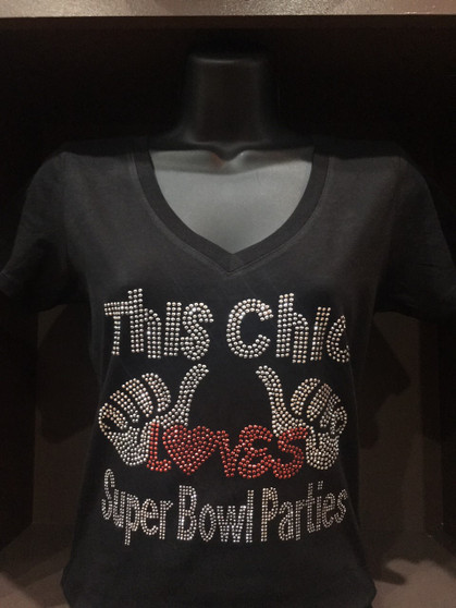 This Chic Loves Super Bowl Parties