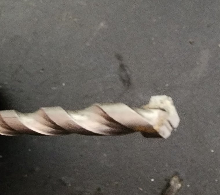 V-GROOVE PORCELAIN DRILL BIT 3/16 x 4"