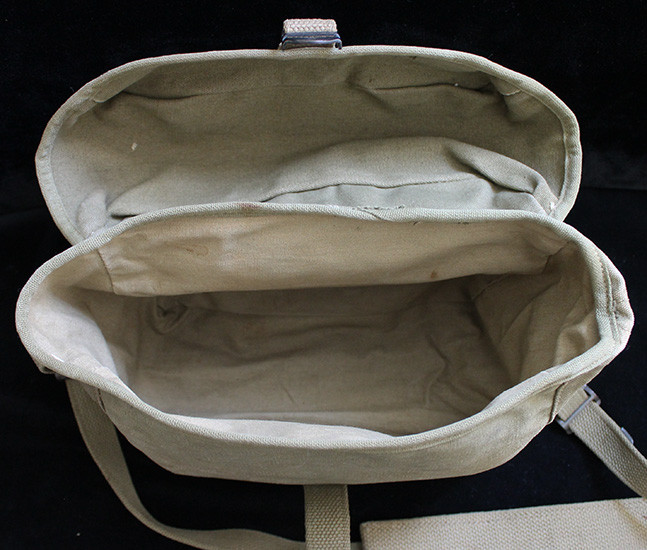 Scarce WWII US Army 'Satchel Signal' Bag for British #19 Wireless