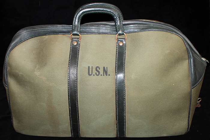 Great WWII US Navy Aviator's Hand Bag Type M-432-A w/ Original