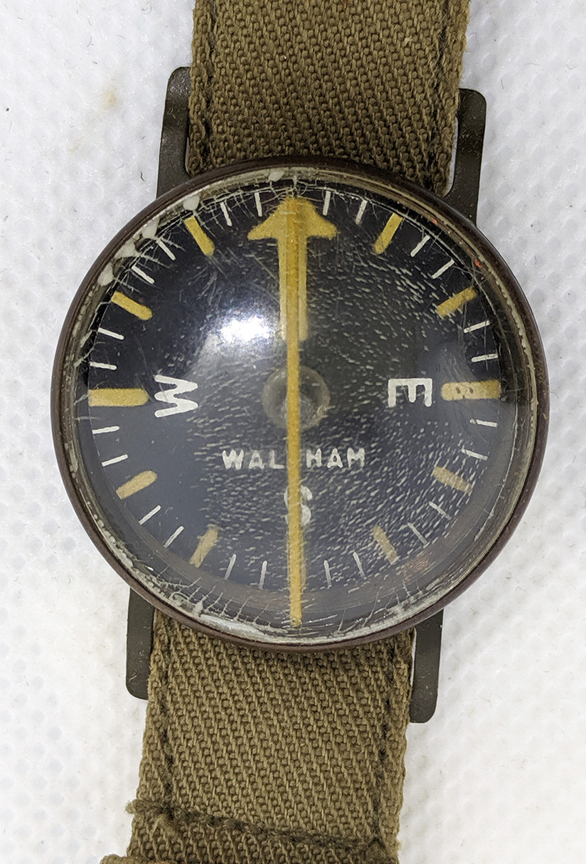 Scarce WWII USN Pilot Wrist Compass by Waltham watch Co. with