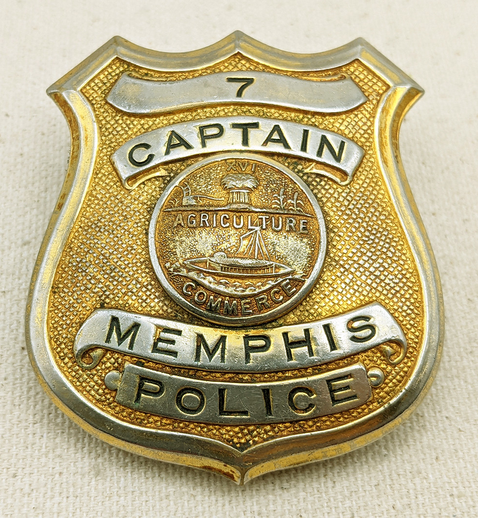 Great Ca 1960 Memphis TN Police CAPTAIN Coat & Hat Badge Set