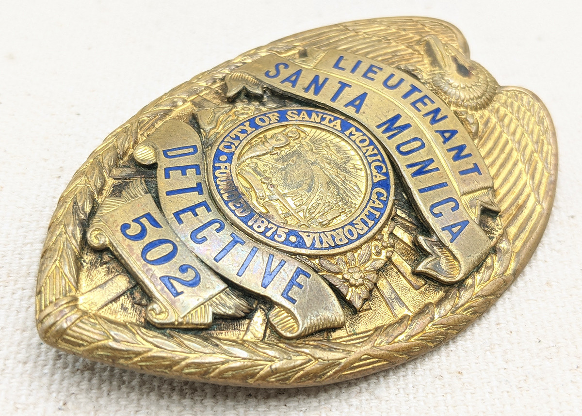 Great 1940 Santa Monica CA Police Detective Lieutenant Badge #502