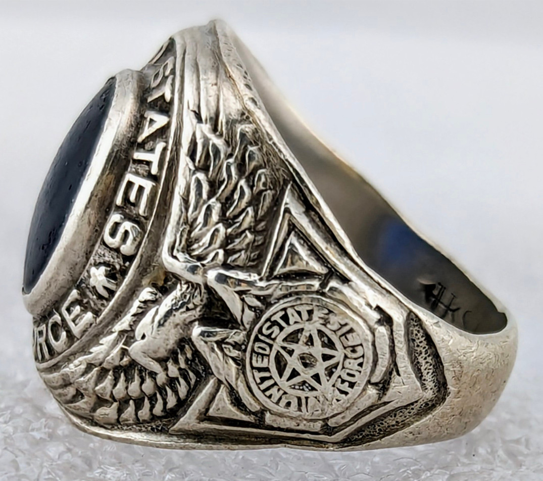 Nice Korean War era USAF Sterling Silver Ring with Blue Stone Sz 10
