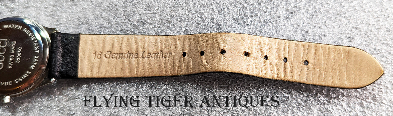 Cool Vintage 90s-00s GUCCI Swiss Quartz Watch with Original