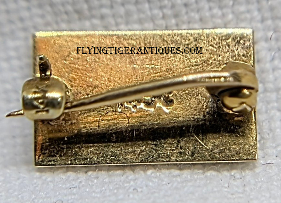 Kin In Service Pin Beautiful 14K Gold WWI SON – In – Service Pin with Exquisite Enameling