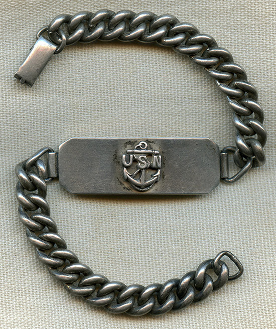 1940's US NAVY ID Sterlingヴィンテージブレスレット Simply Elegant & Beautiful WWII US Navy Sterling ID Bracelet with
